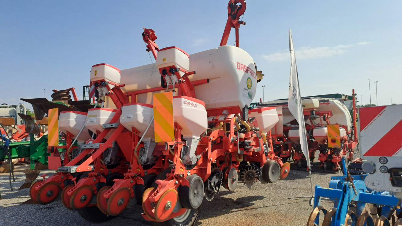 SEMINATRICE DI PRECISIONE GASPARDO RENATA 8 ROWS - Přesný secí stroj: obrázek 5 SEMINATRICE DI PRECISIONE GASPARDO RENATA 8 ROWS - Přesný secí stroj: obrázek 5