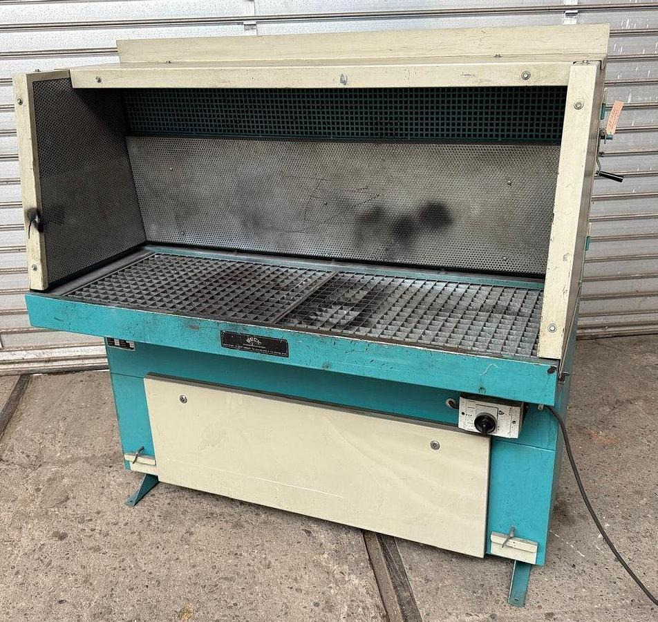 Absaugtisch BECK - HVAC zařízení: obrázek 1 Absaugtisch BECK - HVAC zařízení: obrázek 1