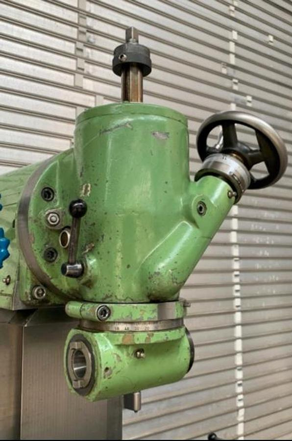 Werkzeugfräsmaschine ACIERA - Frézka na kov: obrázek 2 Werkzeugfräsmaschine ACIERA - Frézka na kov: obrázek 2