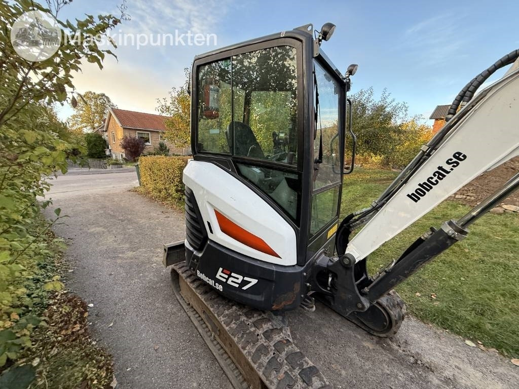 Bobcat E 27 + Släp - Mini rýpadlo: obrázek 4 Bobcat E 27 + Släp - Mini rýpadlo: obrázek 4