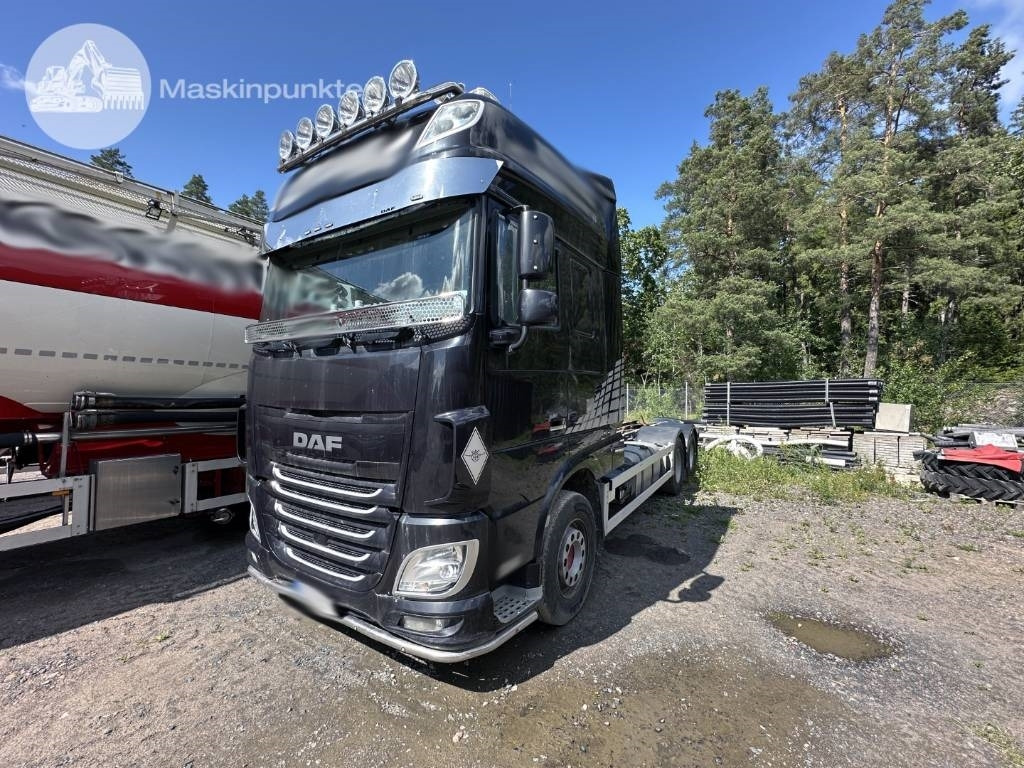 DAF XF 510 - Podvozek s kabinou: obrázek 1 DAF XF 510 - Podvozek s kabinou: obrázek 1