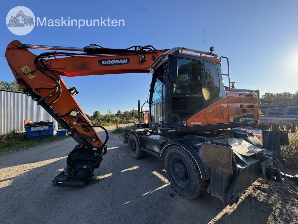 Doosan DX 170 W-5 + Tippvagn + Redskap - Kolesové rýpadlo: obrázek 2 Doosan DX 170 W-5 + Tippvagn + Redskap - Kolesové rýpadlo: obrázek 2