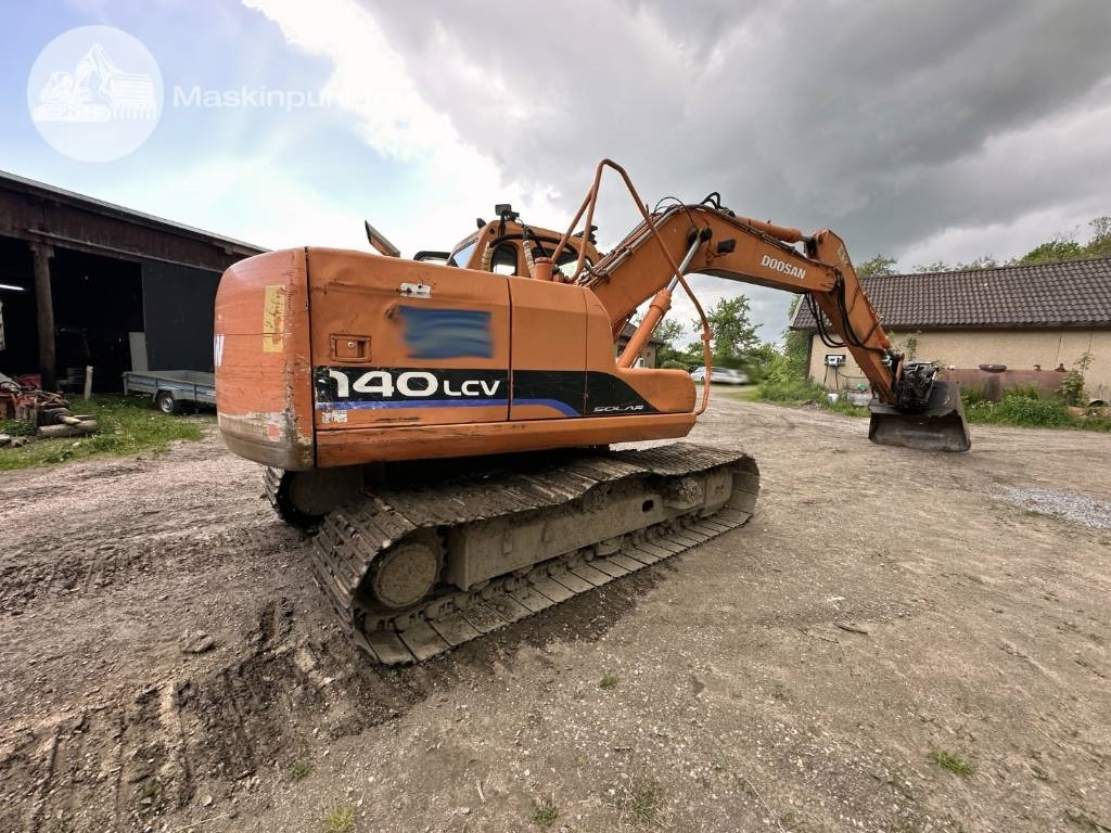 Pásové rýpadlo Doosan Solar 140 LC V: obrázek 7