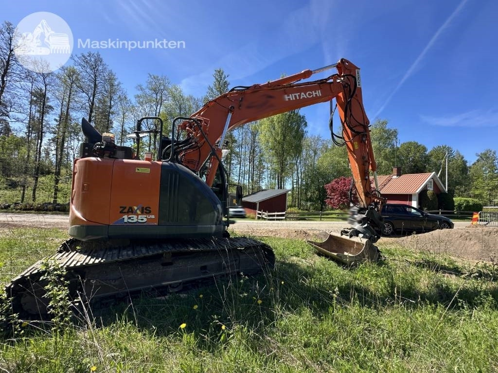 Hitachi ZX 135 US-6 - Pásové rýpadlo: obrázek 4 Hitachi ZX 135 US-6 - Pásové rýpadlo: obrázek 4
