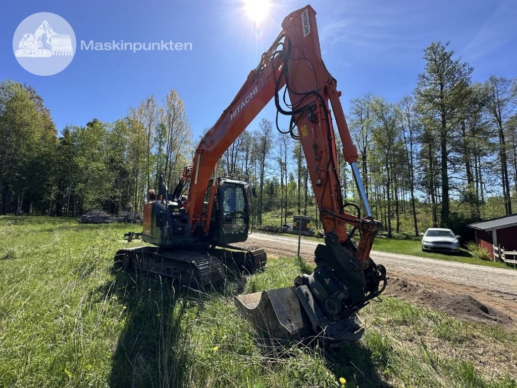 Hitachi ZX 135 US-6 - Pásové rýpadlo: obrázek 1 Hitachi ZX 135 US-6 - Pásové rýpadlo: obrázek 1