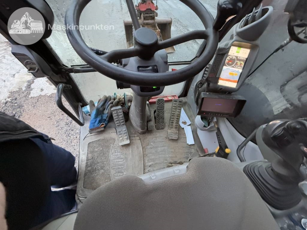 Kolesové rýpadlo Hitachi ZX 170 W-5 B: obrázek 15