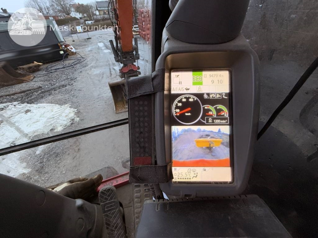 Kolesové rýpadlo Hitachi ZX 170 W-5 B: obrázek 29