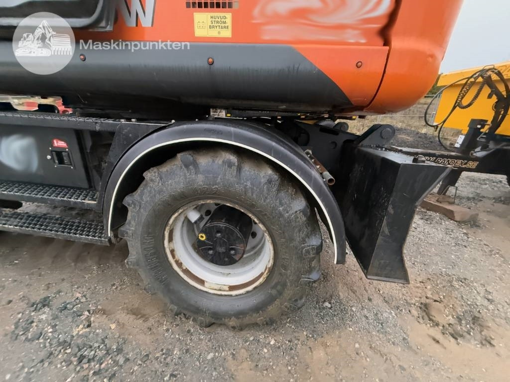 Kolesové rýpadlo Hitachi ZX 170 W-5 B: obrázek 39
