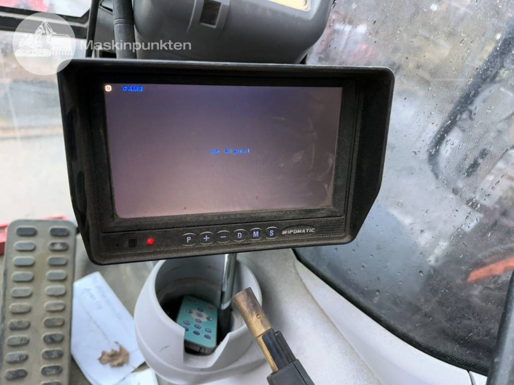 Kolesové rýpadlo Hitachi ZX 170 W-5 B: obrázek 35