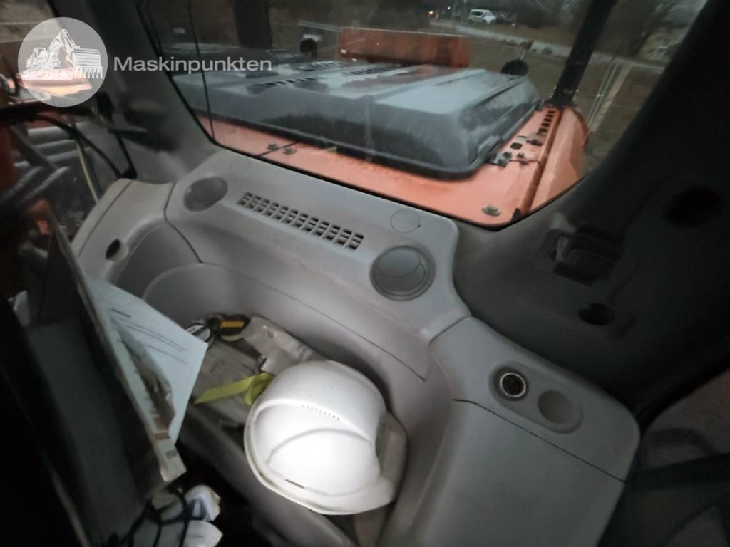 Kolesové rýpadlo Hitachi ZX 170 W-5 B: obrázek 31