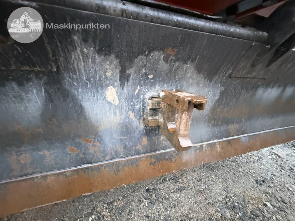 Kolesové rýpadlo Hitachi ZX 170 W-5 B: obrázek 37