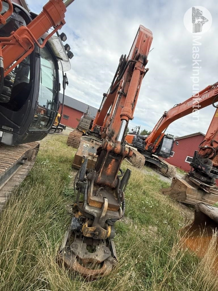 Hitachi ZX 300 LC-6 - Pásové rýpadlo: obrázek 3 Hitachi ZX 300 LC-6 - Pásové rýpadlo: obrázek 3