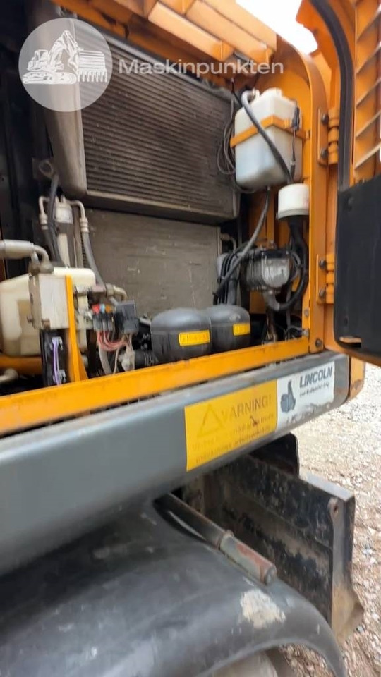 Kolesové rýpadlo Hyundai Robex 140 W-7 A: obrázek 24