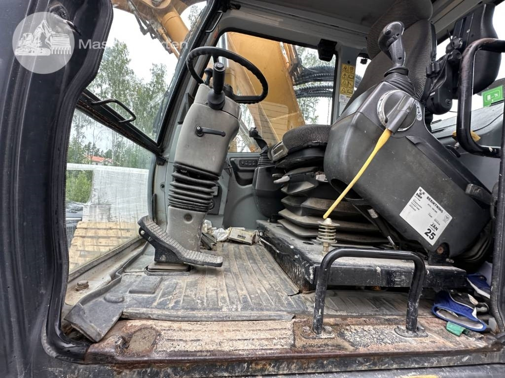 Kolesové rýpadlo Hyundai Robex 140 W-7 A: obrázek 11