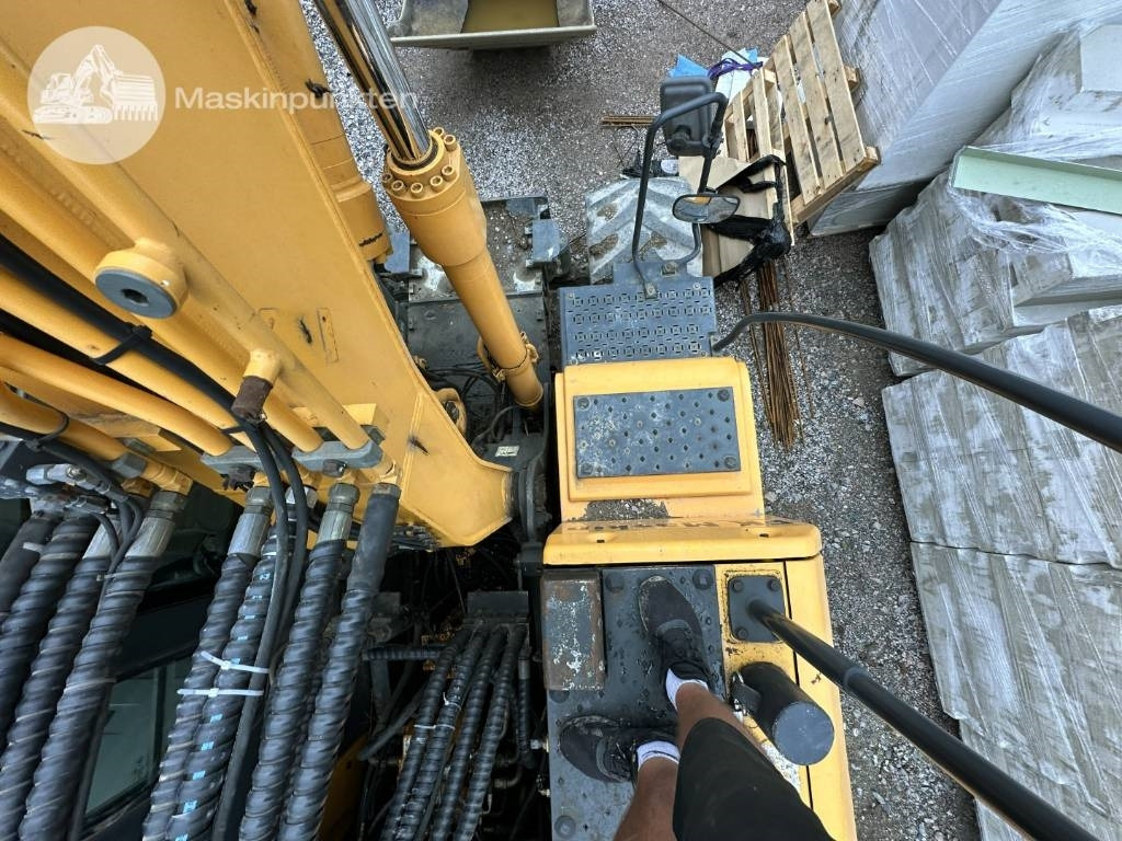 Kolesové rýpadlo Hyundai Robex 140 W-7 A: obrázek 37