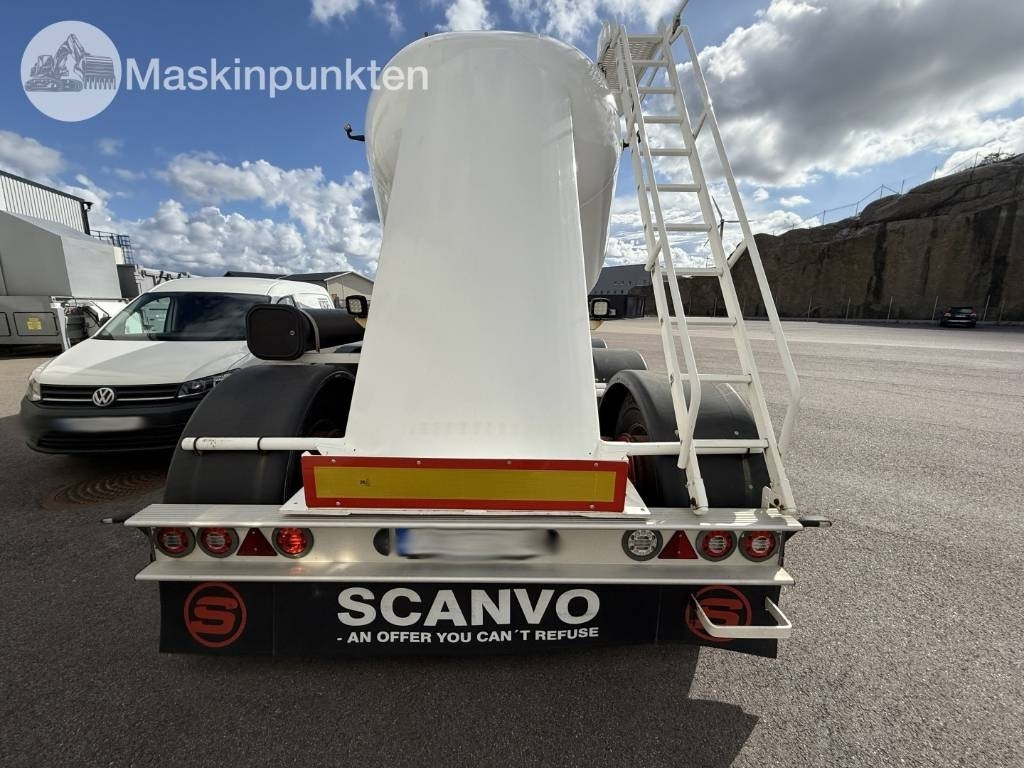 Interconsult Tanktrailer - Cisternový návěs: obrázek 3 Interconsult Tanktrailer - Cisternový návěs: obrázek 3