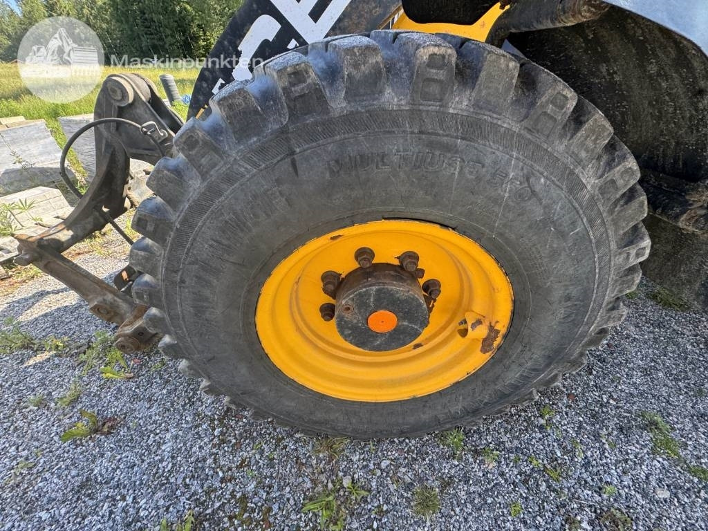 Kolový nakladač JCB 413 K: obrázek 7