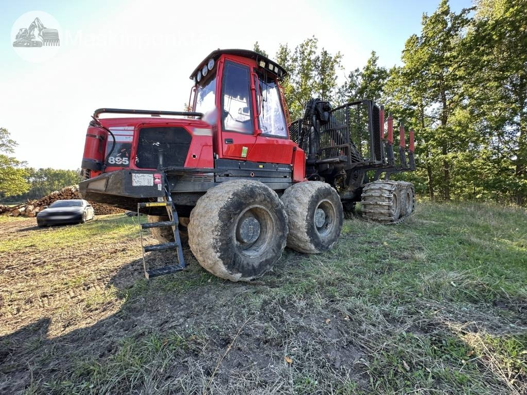 Komatsu 895 - Vyvážecí souprava: obrázek 1 Komatsu 895 - Vyvážecí souprava: obrázek 1
