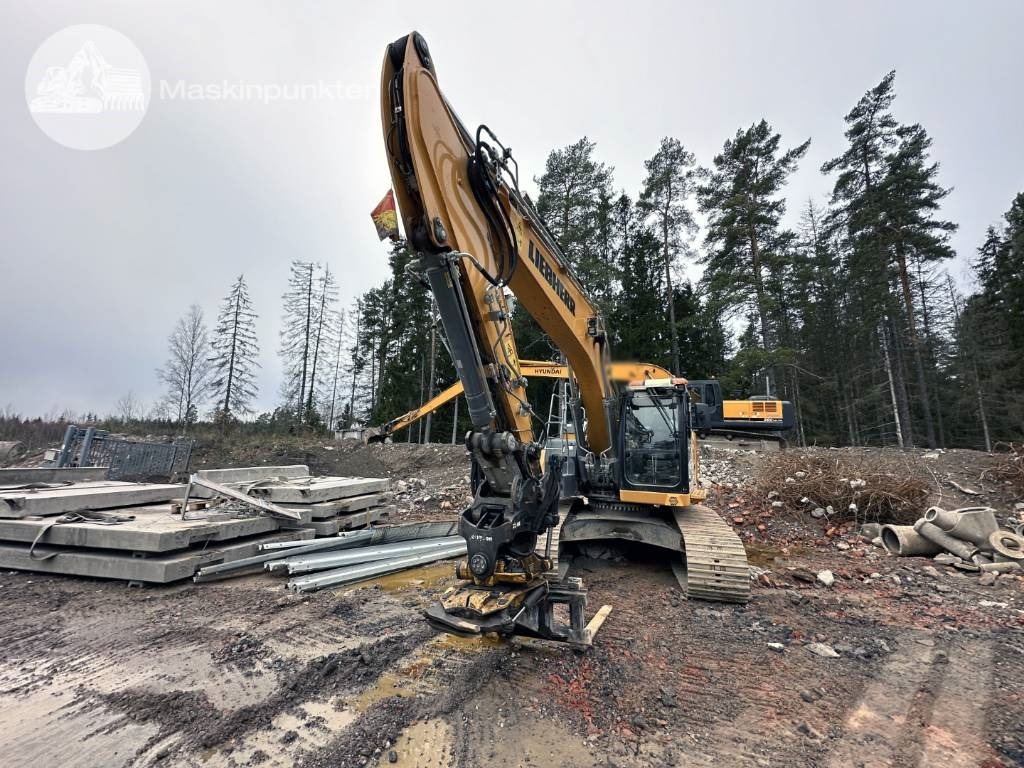 Liebherr R 924 LC - Pásové rýpadlo: obrázek 5 Liebherr R 924 LC - Pásové rýpadlo: obrázek 5