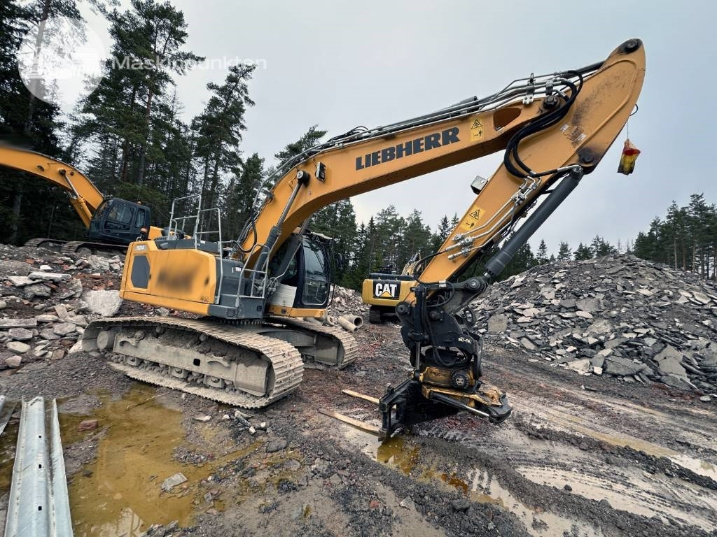 Liebherr R 924 LC - Pásové rýpadlo: obrázek 4 Liebherr R 924 LC - Pásové rýpadlo: obrázek 4