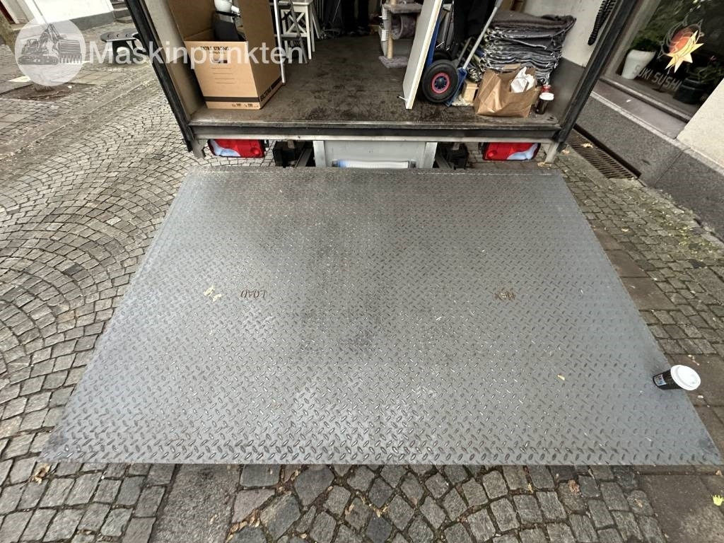 MAN TGL 12.190 - Skříňový nákladní auto: obrázek 5 MAN TGL 12.190 - Skříňový nákladní auto: obrázek 5