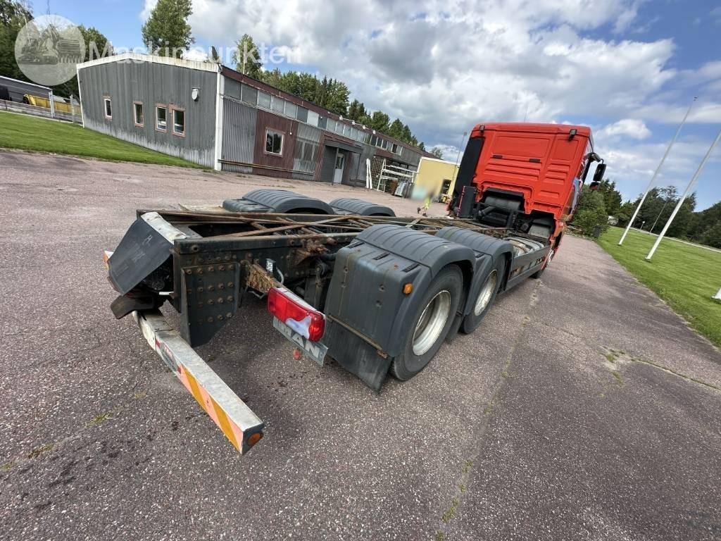 MAN TGX 28.530 LAXO - Podvozek s kabinou: obrázek 5 MAN TGX 28.530 LAXO - Podvozek s kabinou: obrázek 5