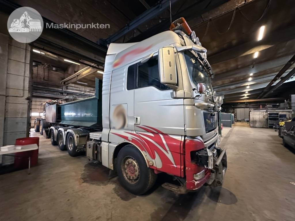 MAN TGX 35.540 - Hákový nosič kontejnerů: obrázek 2 MAN TGX 35.540 - Hákový nosič kontejnerů: obrázek 2