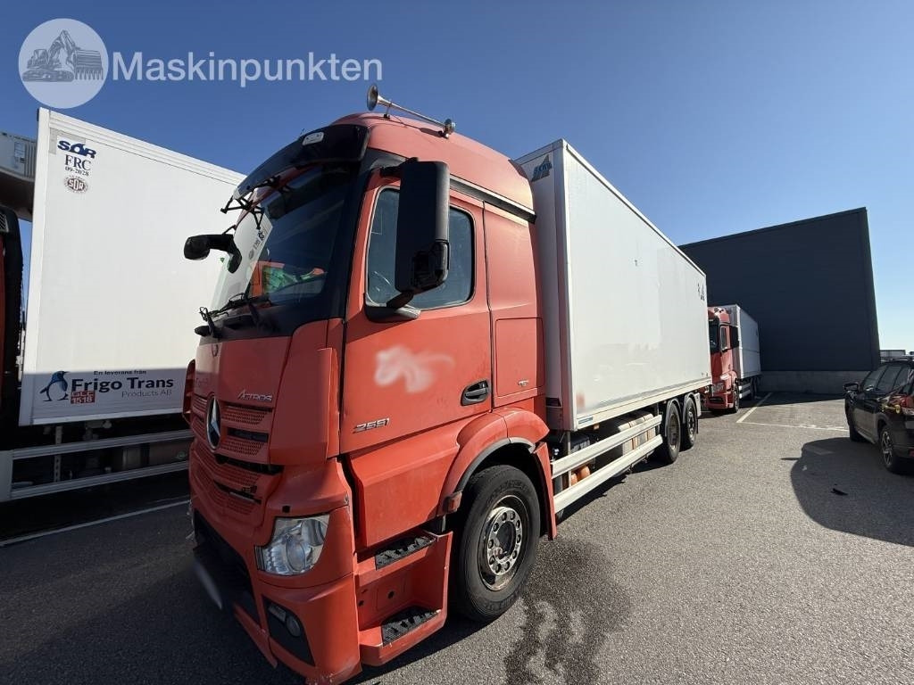 Mercedes-Benz Actros 2551 - Chladírenský nákladní automobil: obrázek 1 Mercedes-Benz Actros 2551 - Chladírenský nákladní automobil: obrázek 1