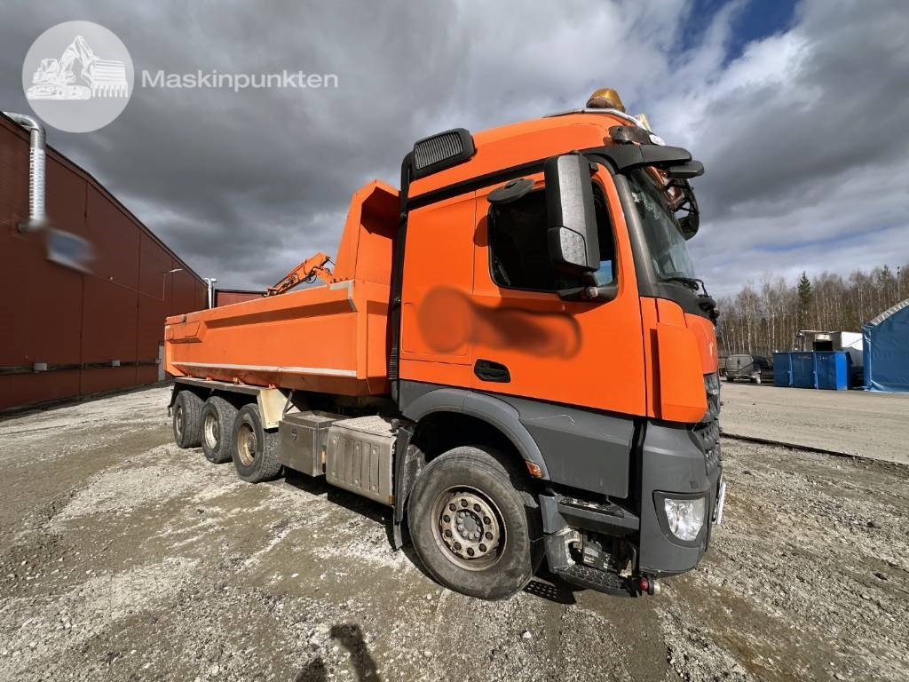 Mercedes-Benz Arocs - Sklápěč: obrázek 1 Mercedes-Benz Arocs - Sklápěč: obrázek 1
