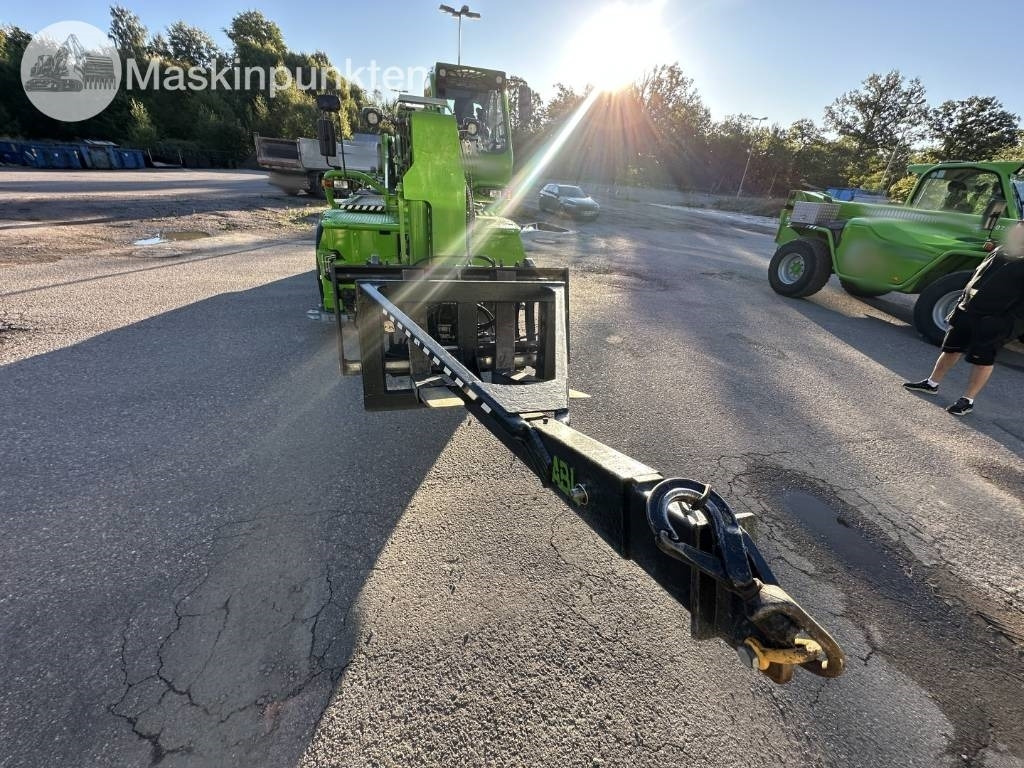 Merlo Roto40.30 MCSS - Teleskopický manipulátor: obrázek 3 Merlo Roto40.30 MCSS - Teleskopický manipulátor: obrázek 3