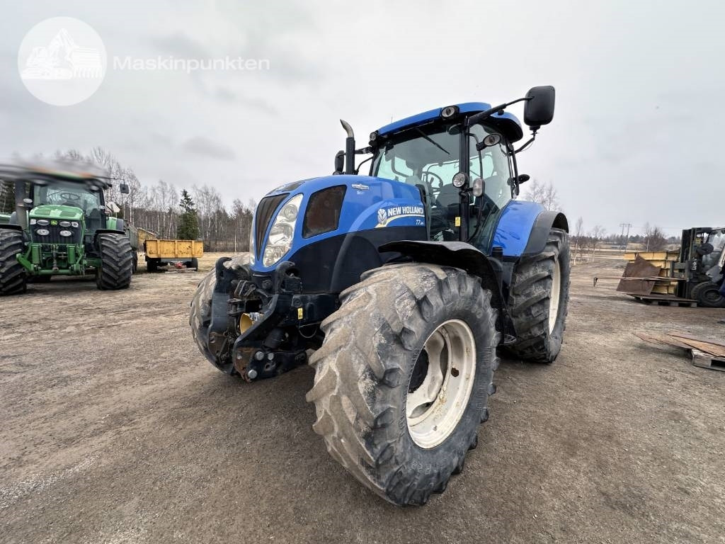 New Holland T 7.185 - Traktor: obrázek 4 New Holland T 7.185 - Traktor: obrázek 4