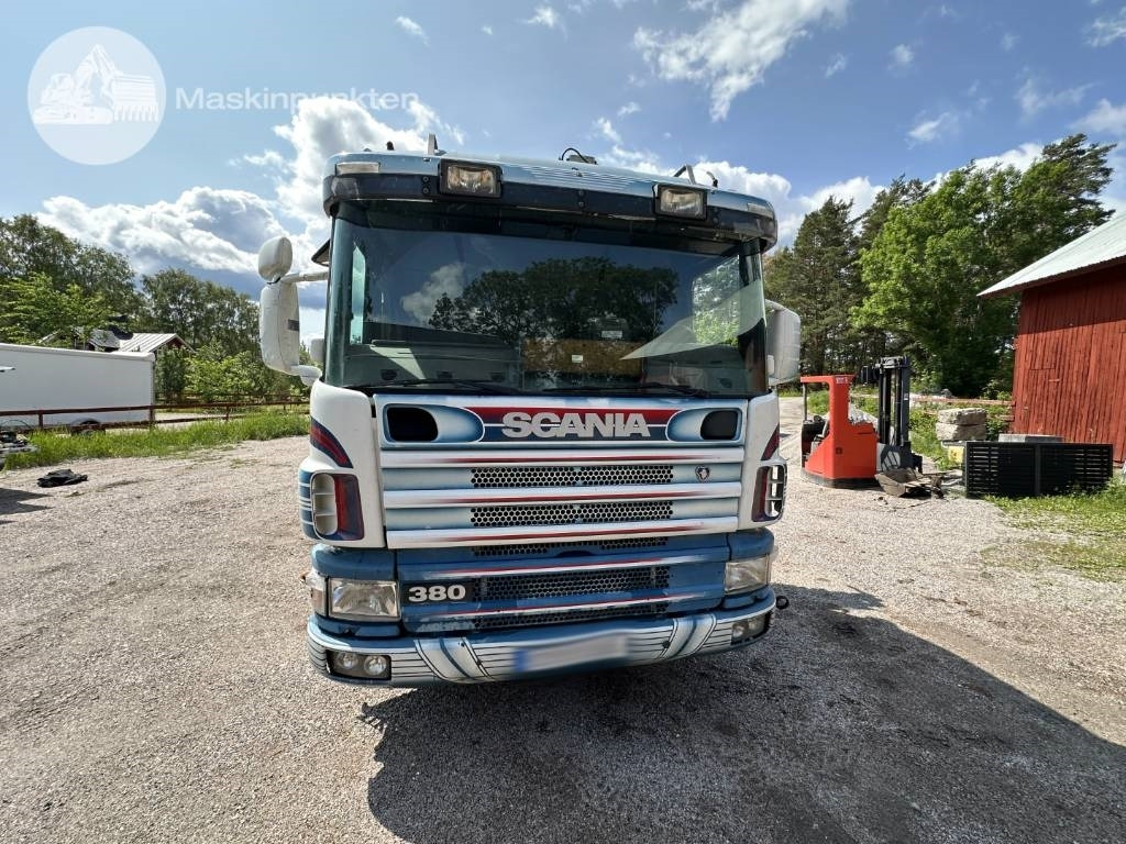 Scania P 114-380 - Auto s hydraulickou rukou: obrázek 2 Scania P 114-380 - Auto s hydraulickou rukou: obrázek 2