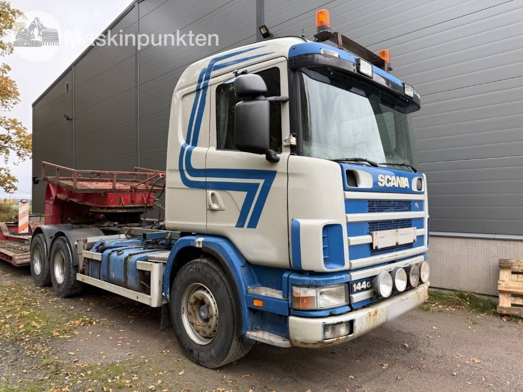 Scania R 144 GB - Hákový nosič kontejnerů: obrázek 1 Scania R 144 GB - Hákový nosič kontejnerů: obrázek 1