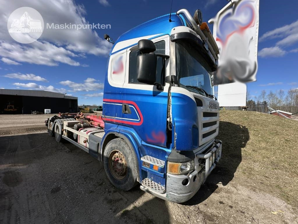 Scania R 470 LB - Hákový nosič kontejnerů: obrázek 2 Scania R 470 LB - Hákový nosič kontejnerů: obrázek 2