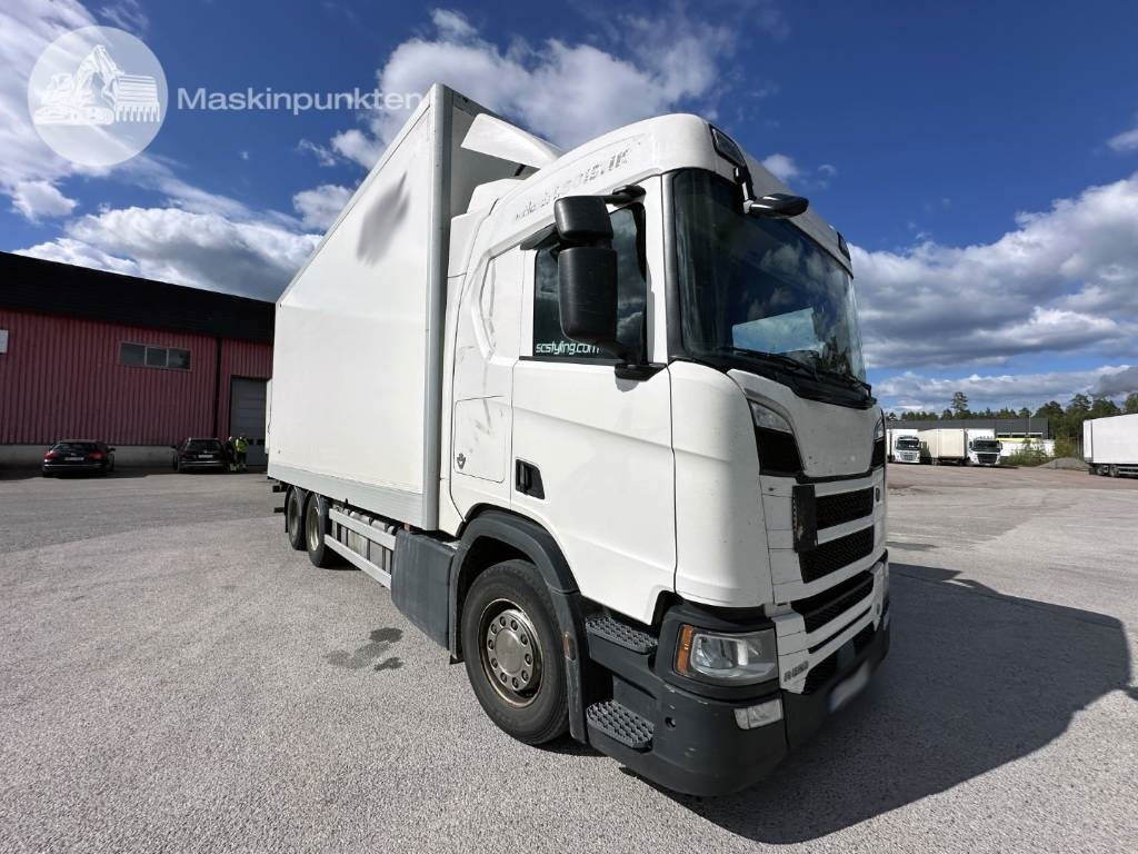 Scania R 520 - Skříňový nákladní auto: obrázek 1 Scania R 520 - Skříňový nákladní auto: obrázek 1