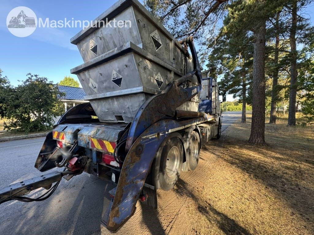 Scania R 560 LB - Ramenový nosič kontajnerov: obrázek 4 Scania R 560 LB - Ramenový nosič kontajnerov: obrázek 4