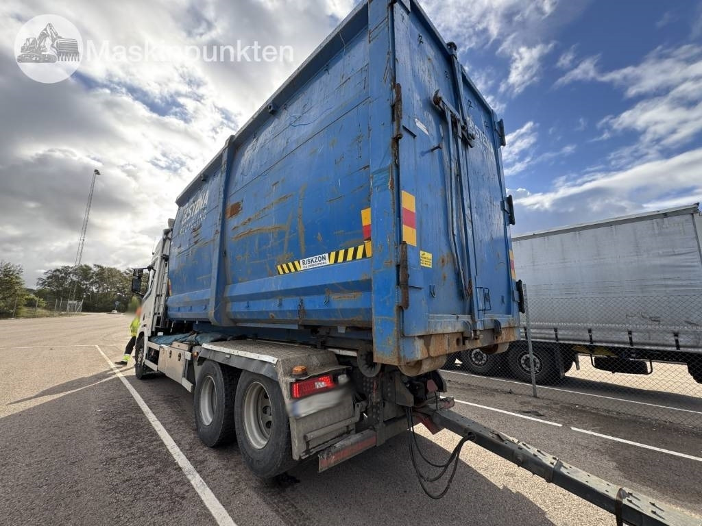 Scania R 580 EKIPAGE - Hákový nosič kontejnerů: obrázek 2 Scania R 580 EKIPAGE - Hákový nosič kontejnerů: obrázek 2