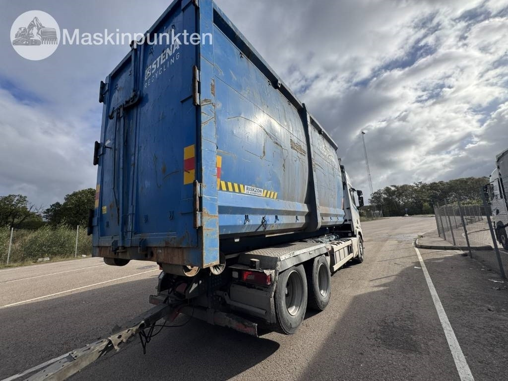 Scania R 580 EKIPAGE - Hákový nosič kontejnerů: obrázek 3 Scania R 580 EKIPAGE - Hákový nosič kontejnerů: obrázek 3