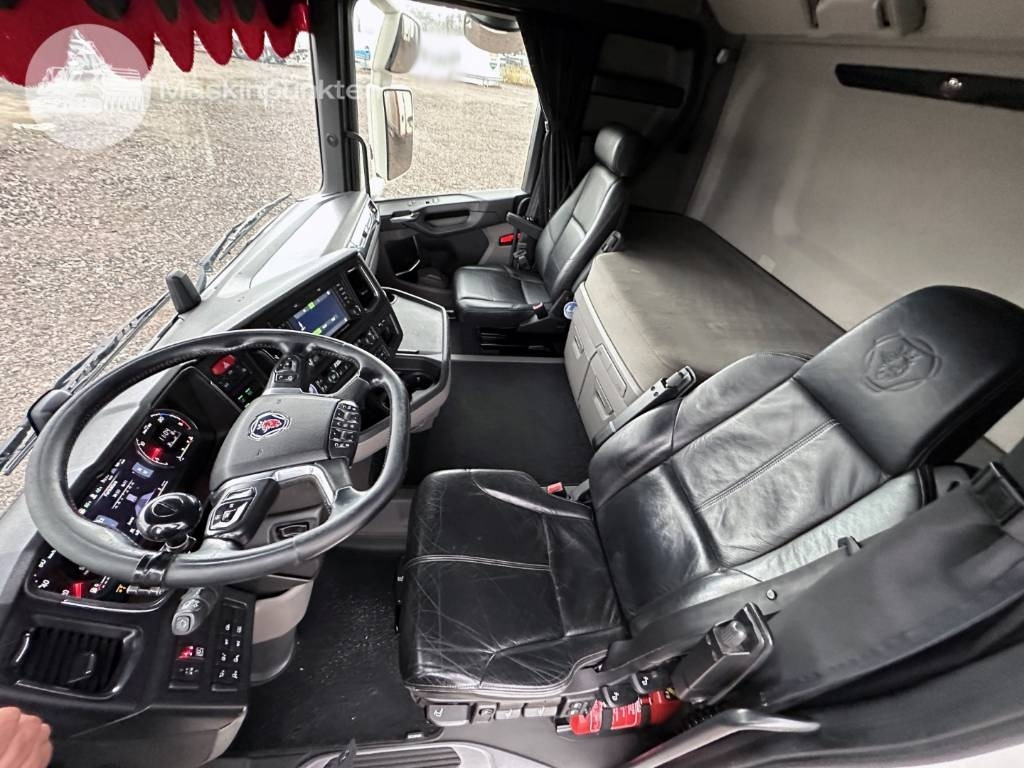Kontejnérový podvozek/ Výměnná nástavba Scania R 580: obrázek 16