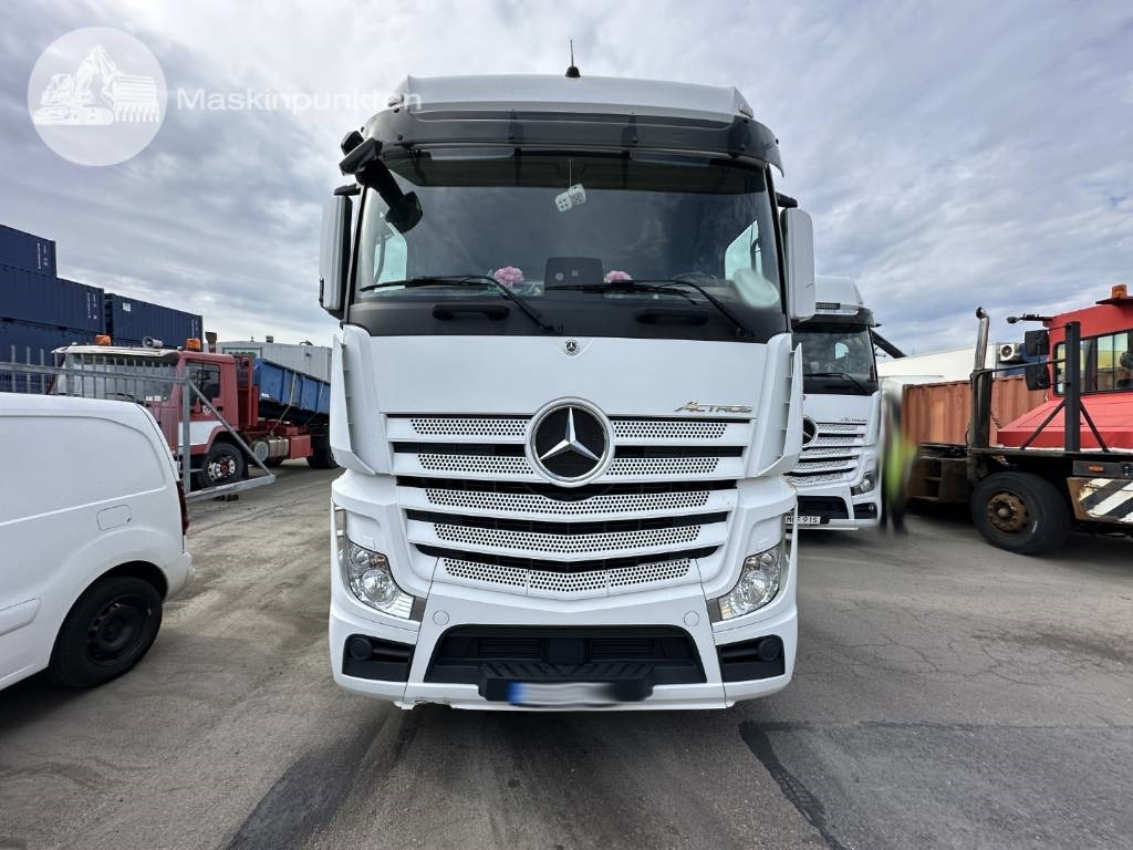 Mercedes-Benz Actros 2546 Puscher - Tahač: obrázek 5 Mercedes-Benz Actros 2546 Puscher - Tahač: obrázek 5