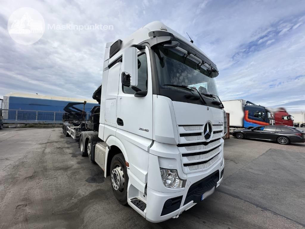 Mercedes-Benz Actros 2546 Puscher - Tahač: obrázek 4 Mercedes-Benz Actros 2546 Puscher - Tahač: obrázek 4