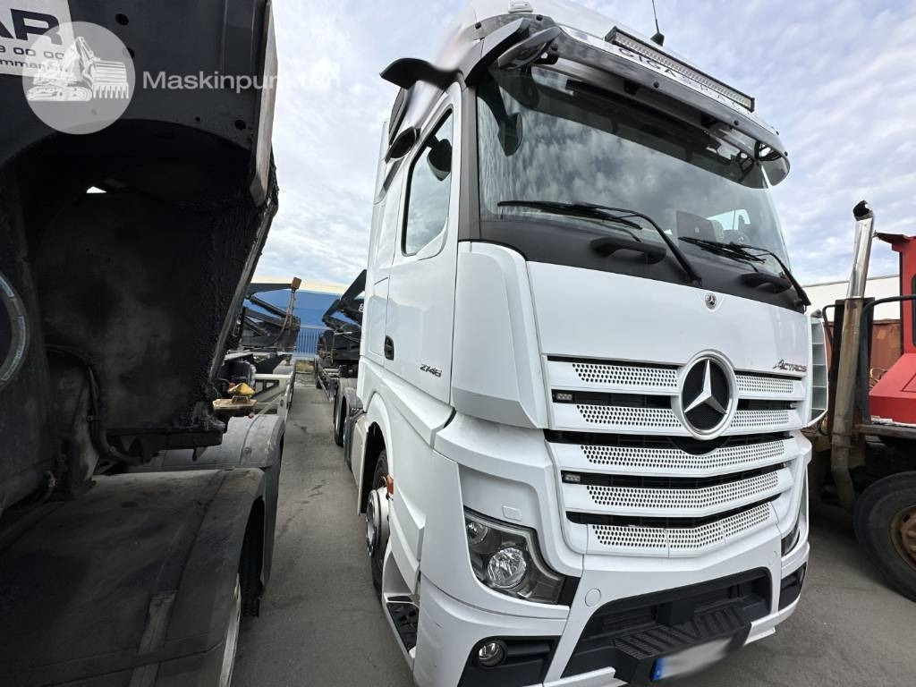 Mercedes-Benz Actros 2746 Puscher - Tahač: obrázek 1 Mercedes-Benz Actros 2746 Puscher - Tahač: obrázek 1