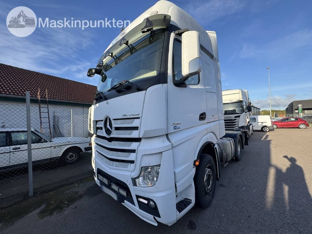 Mercedes-Benz Actros 963-4-C - Tahač: obrázek 1 Mercedes-Benz Actros 963-4-C - Tahač: obrázek 1