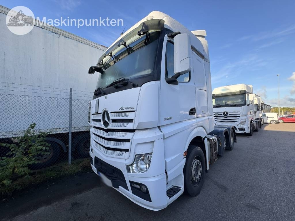 Mercedes-Benz Actros 963-4-D - Tahač: obrázek 1 Mercedes-Benz Actros 963-4-D - Tahač: obrázek 1