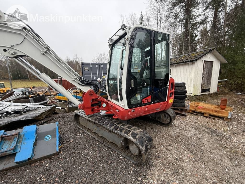 Takeuchi TB 370 - Pásové rýpadlo: obrázek 1 Takeuchi TB 370 - Pásové rýpadlo: obrázek 1