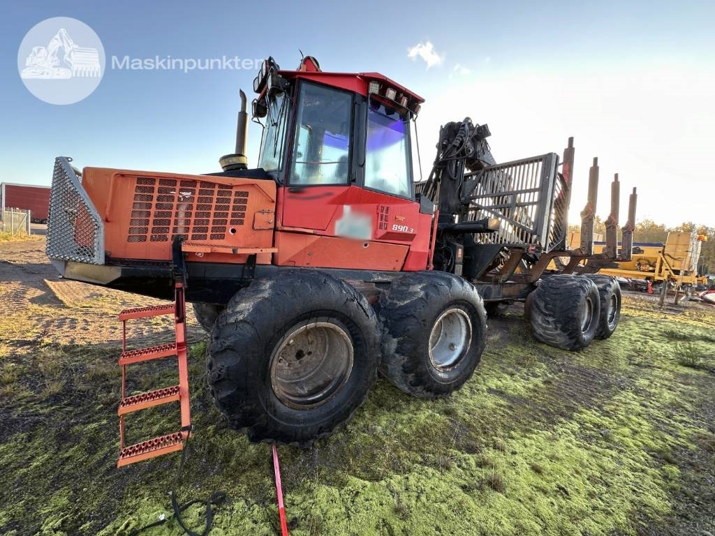 Valmet 890.3 - Vyvážecí souprava: obrázek 3 Valmet 890.3 - Vyvážecí souprava: obrázek 3