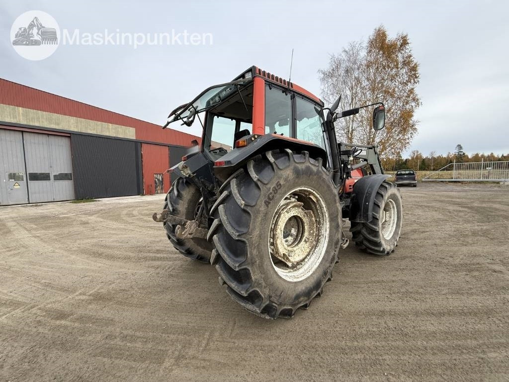 Valtra Valmet 8150-4 - Traktor: obrázek 5 Valtra Valmet 8150-4 - Traktor: obrázek 5
