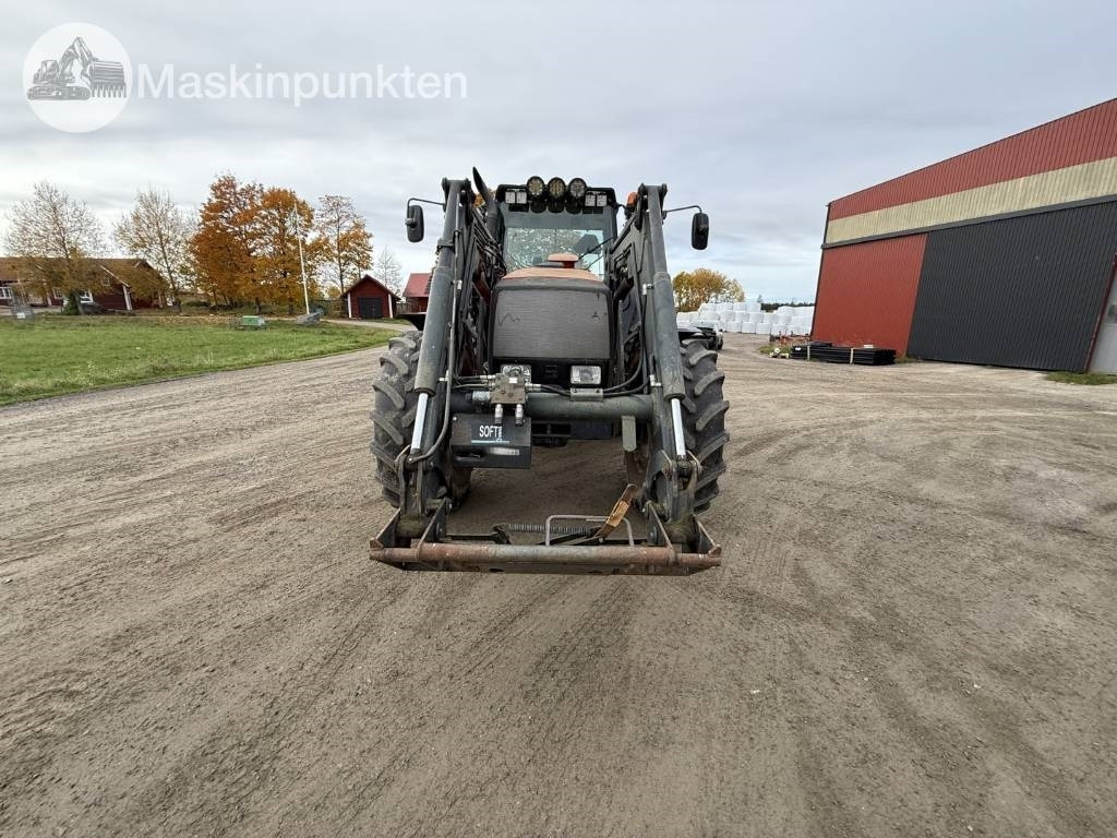 Valtra Valmet 8150-4 - Traktor: obrázek 2 Valtra Valmet 8150-4 - Traktor: obrázek 2