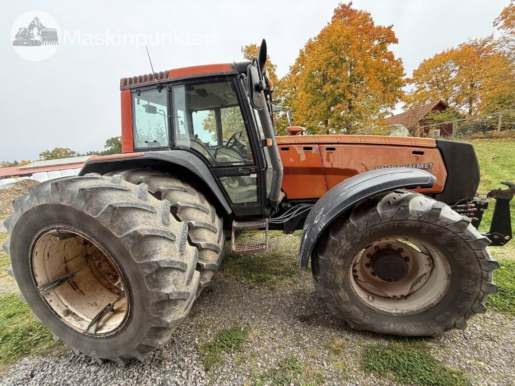 Valtra Valmet 8350-4 - Traktor: obrázek 4 Valtra Valmet 8350-4 - Traktor: obrázek 4
