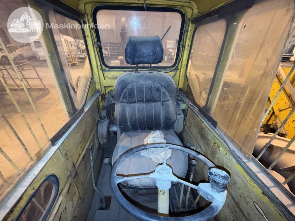 Kolový nakladač Volvo BM 2181 TD: obrázek 27